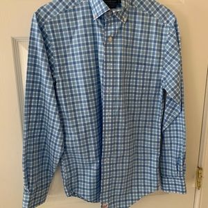 Light blue and white checked vineyard vines button down shirt